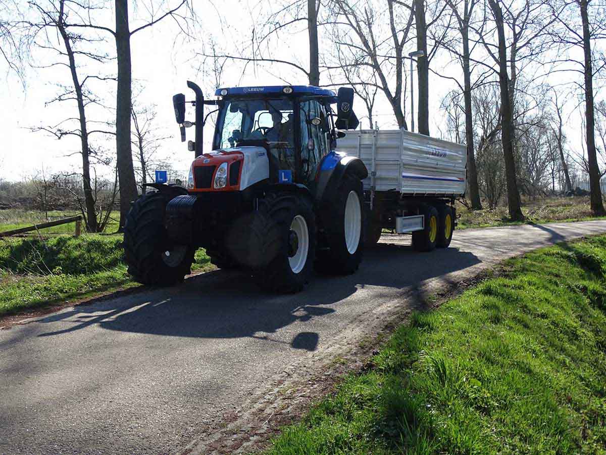 t rijbewijs LEEUW opleidingen